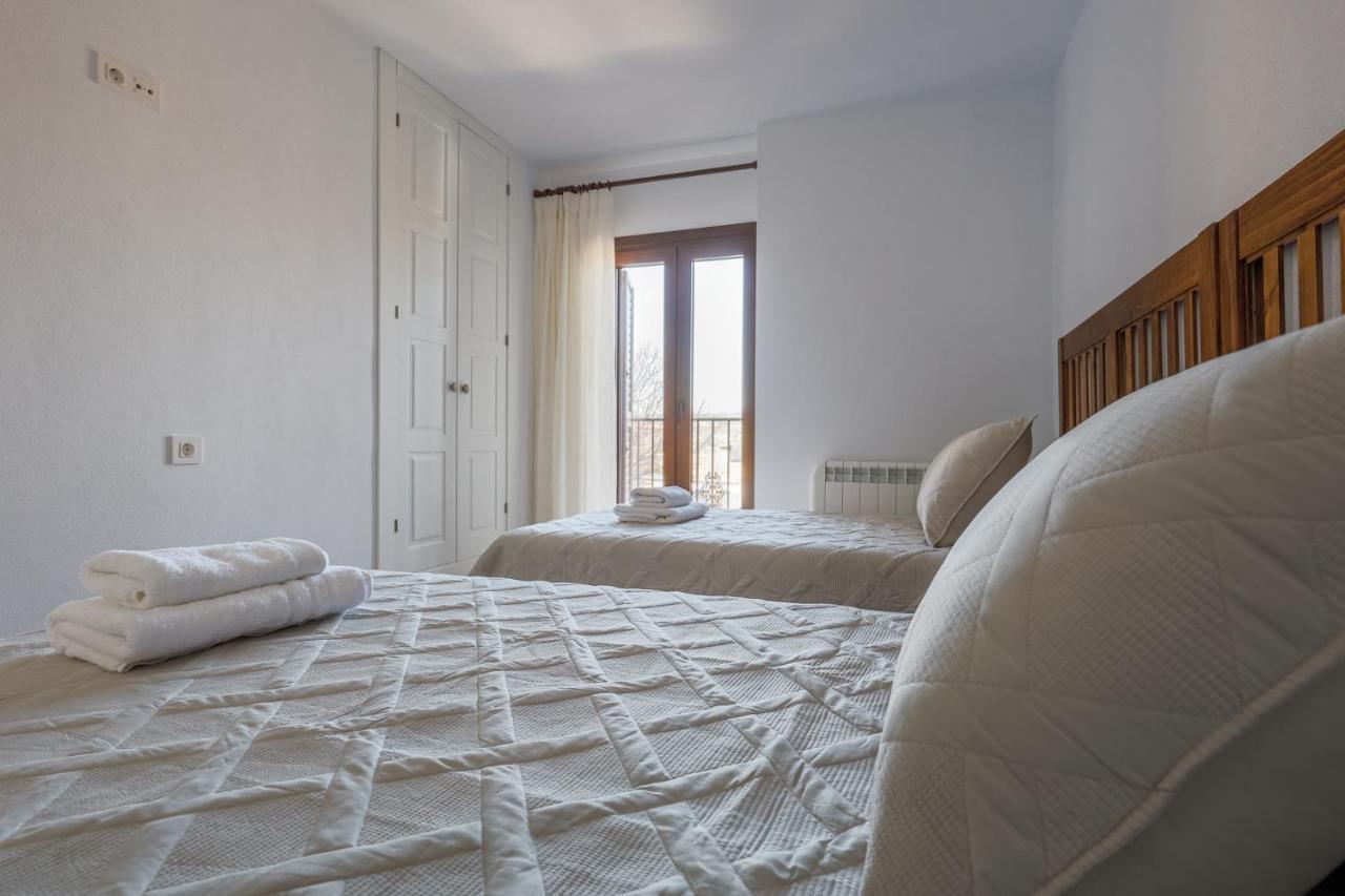 Fantastica Casa De 3 Bedroom Y 3 Banos - Casa De Relax- Montefrío Dış mekan fotoğraf