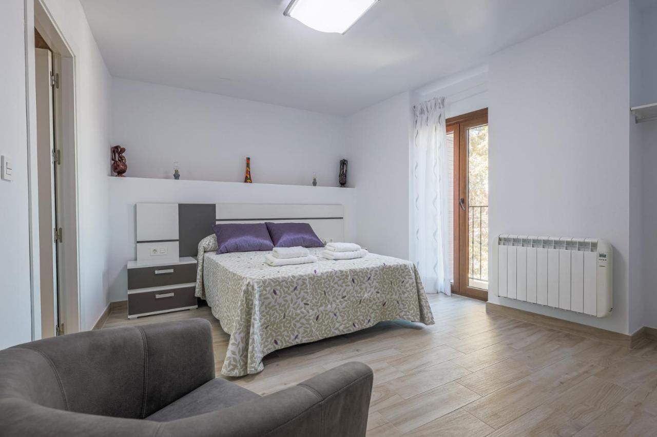 Fantastica Casa De 3 Bedroom Y 3 Banos - Casa De Relax- Montefrío Dış mekan fotoğraf
