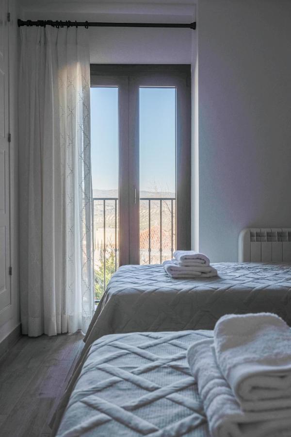 Fantastica Casa De 3 Bedroom Y 3 Banos - Casa De Relax- Montefrío Dış mekan fotoğraf