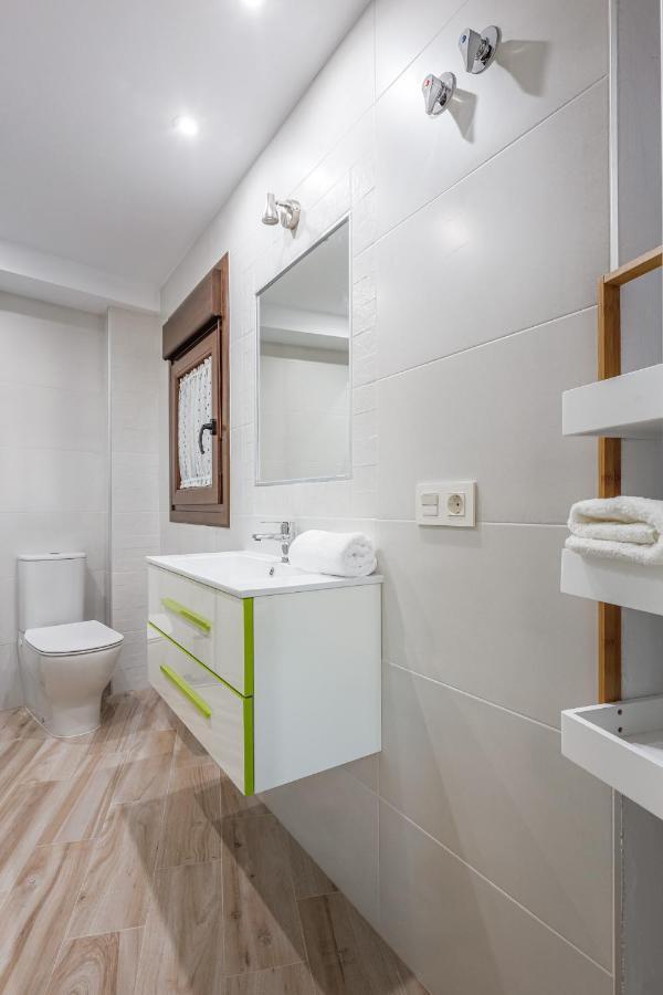 Fantastica Casa De 3 Bedroom Y 3 Banos - Casa De Relax- Montefrío Dış mekan fotoğraf