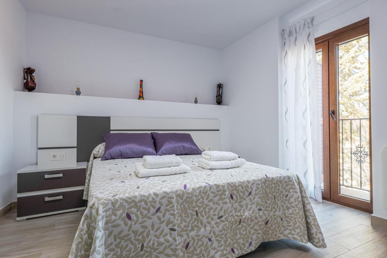 Fantastica Casa De 3 Bedroom Y 3 Banos - Casa De Relax- Montefrío Dış mekan fotoğraf
