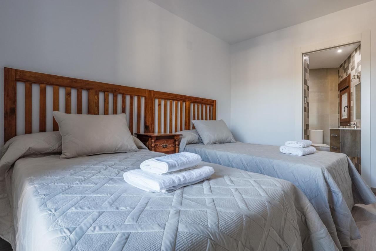 Fantastica Casa De 3 Bedroom Y 3 Banos - Casa De Relax- Montefrío Dış mekan fotoğraf