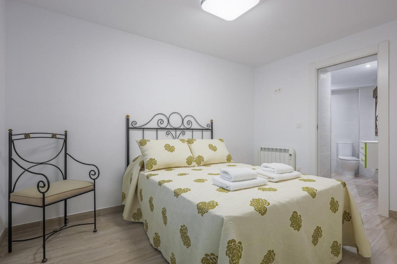 Fantastica Casa De 3 Bedroom Y 3 Banos - Casa De Relax- Montefrío Dış mekan fotoğraf