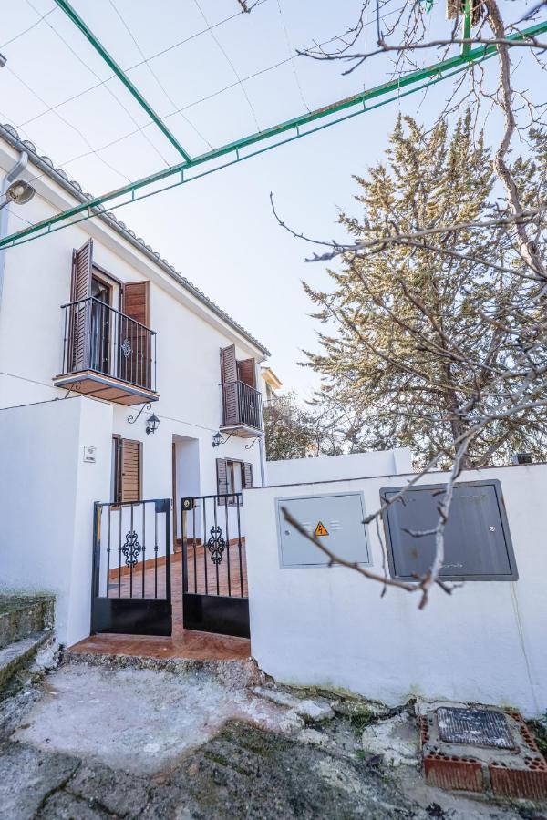 Fantastica Casa De 3 Bedroom Y 3 Banos - Casa De Relax- Montefrío Dış mekan fotoğraf